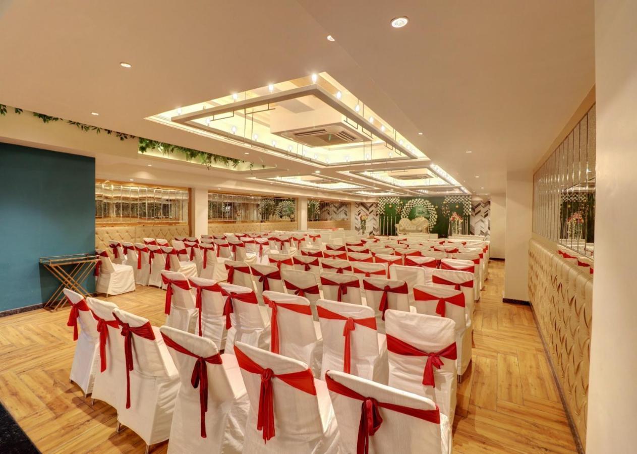 Hotel Mystic Falls Jaipur Buitenkant foto