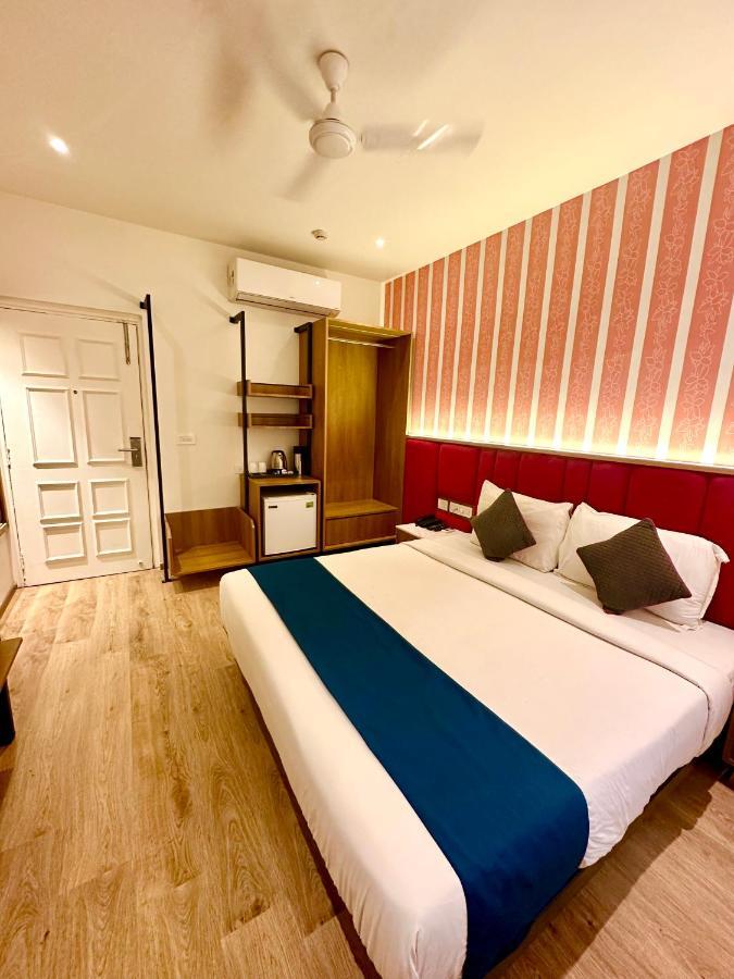 Hotel Mystic Falls Jaipur Buitenkant foto